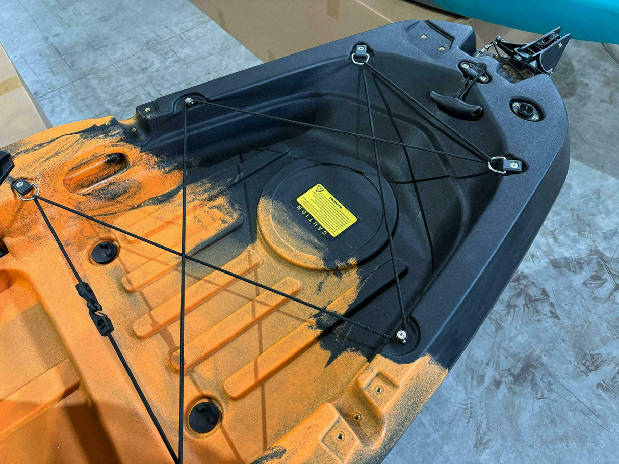 Kayak monoposto divisibile a pedali con pinne BIG MAMA START S500 componibile + motore Bixpy K1 Angler PRO Kit Outboard con batteria inclusa PP-768 Wh + Adattatore Low Profile Thruhull Pedal Drive