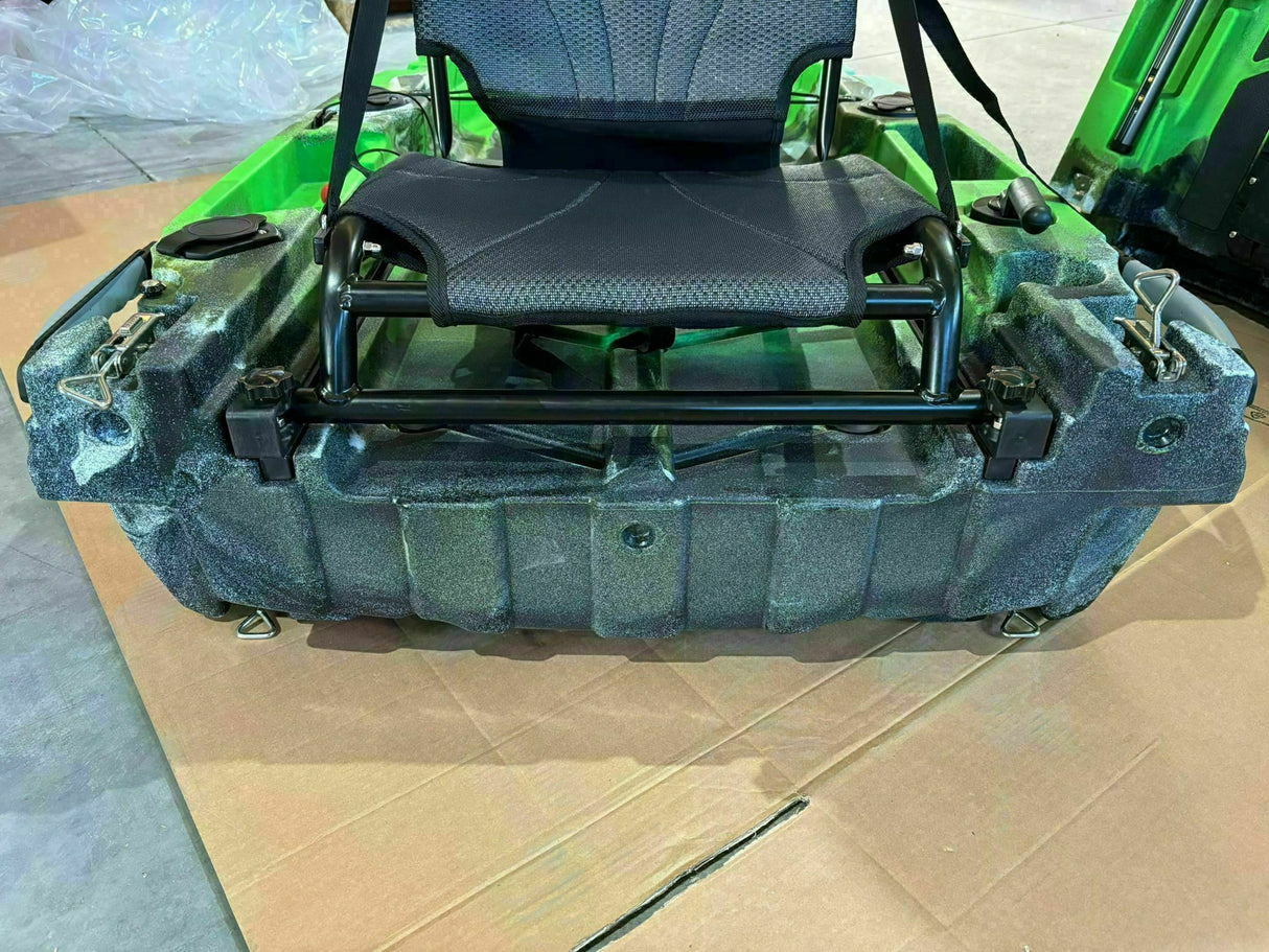 Kayak monoposto divisibile a pedali con pinne BIG MAMA START S500 componibile + motore Bixpy K1 Angler PRO Kit Outboard con batteria inclusa PP-768 Wh + Adattatore Low Profile Thruhull Pedal Drive