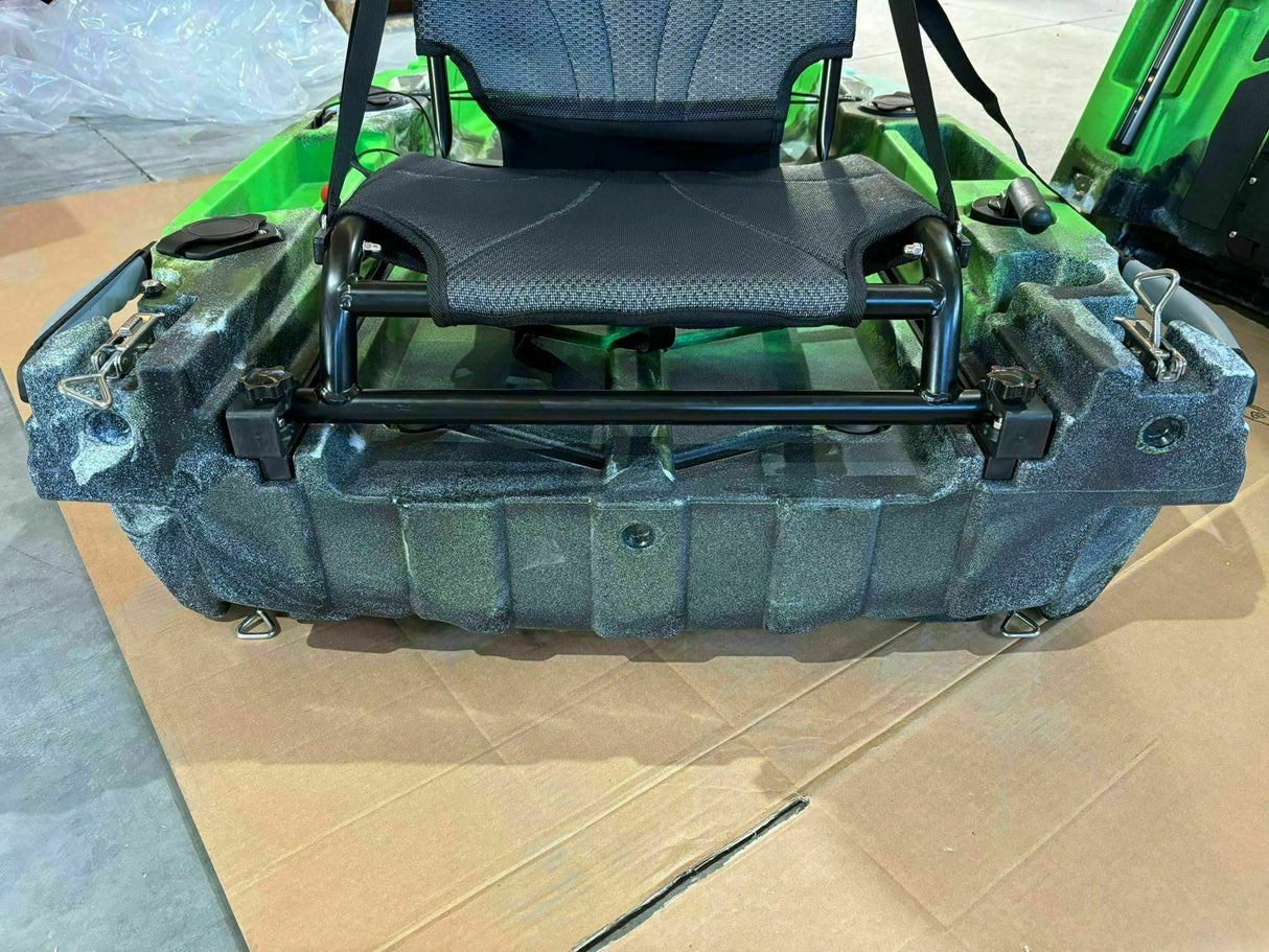 Kayak monoposto divisibile a pedali con pinne BIG MAMA START S500 componibile + GARMIN striker VIVID 5 cv + kit schermo ecoscandaglio