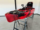 Kayak a Motore di prua Haswing Cayman 55lb con GPS + Pedali divisibile Big Mama Triken 330 live S, con ruote e vasca del vivo