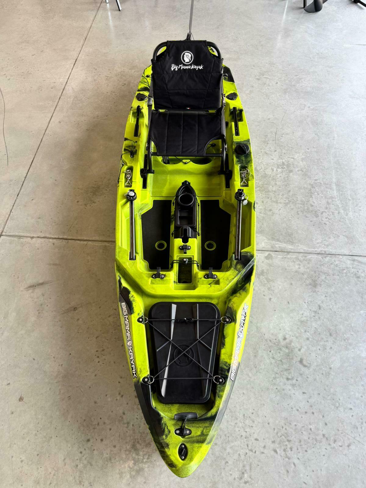 Kayak a Pedali divisibile Big Mama Triken 330 S live, con ruote e vasca del vivo