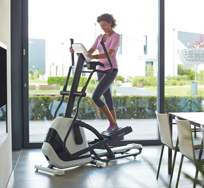 Promo Horizon Ellittica Elettromagnetica ANDES 5 a volano anteriore richiudibile - con ricevitore fascia polar wireless - volano 8 kg