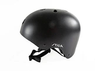 Casco da strada omologato SUM XI con chiusura regolabile Stiga Casco per Skateboard e Monopattino