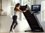 Promo COMMERCIAL 2450 con App Ifit integrata - TAPIS ROULANT NORDICTRACK piano corsa 152 x 51 cm - peso max utente 135 kg cod.NTL19124-INT