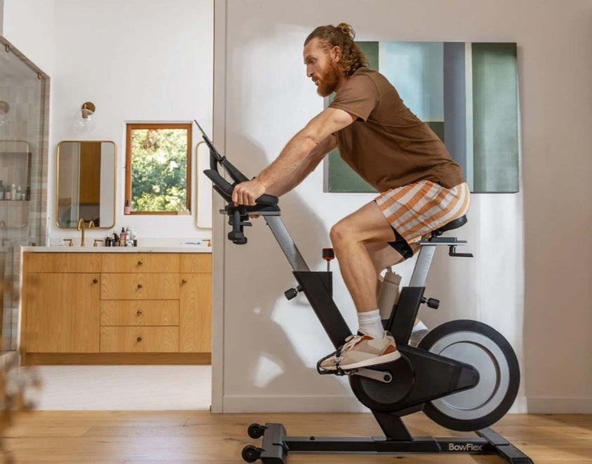 Bowflex Gym Bike IC SEI - monitor da 7 pollici - 100 livelli di resistenza magnetica, max peso utente 150 kg