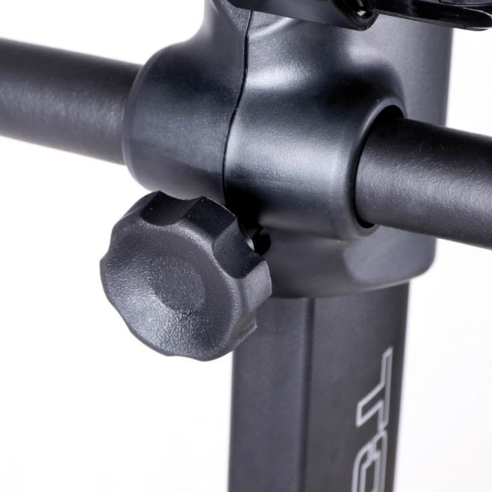 Bici da Camera Brx-300 Hrc Cyclette Elettromagnetica Toorx Linea Chrono Line Con Ricevitore Wireless Iconsole + App Compatibile Zwift - Volano 14 Kg - Peso Utente 150 Kg Gym Bike