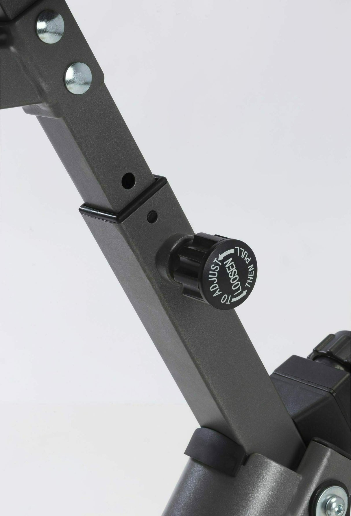 Bici da Camera Richiudibile Brx-compact Multifit Cyclette Salvaspazio Accesso Facilitato E Manubrio Regolabile In Altezza E Inclinazione Toorx Cod.brx-compact-mfit Gym Bike